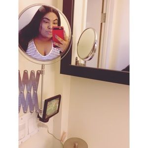 Meet your Posher, Isabella